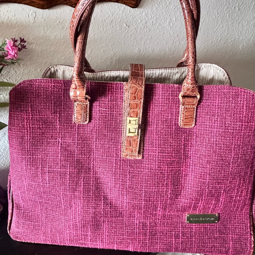 Younique Tote Carry-On Bag